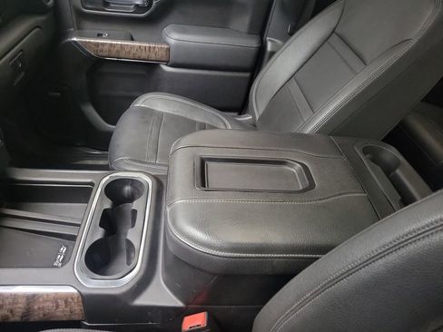 Used 2021 GMC Sierra 3500 Denali w/ Denali Ultimate Package image 29