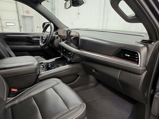 Used 2025 Chevrolet Tahoe Premier RWD image 37