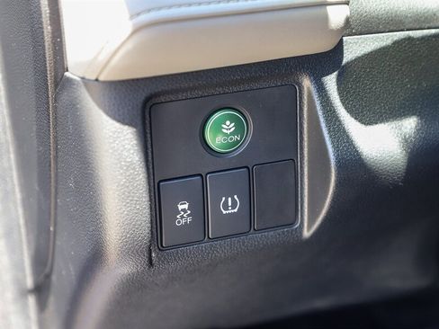Used 2016 Honda HR-V EX image 31