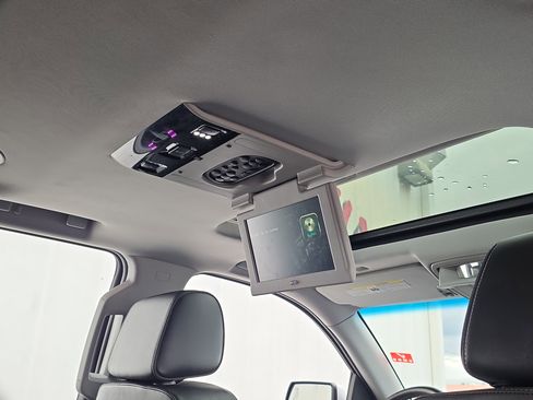 Used 2018 GMC Yukon Denali w/ Open Road Package image 37