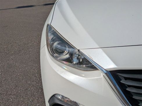 Used 2014 MAZDA MAZDA3 i Touring image 10