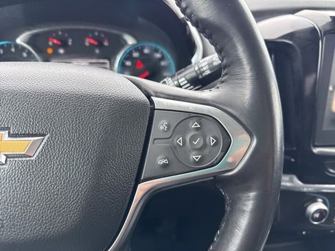 Used 2018 Chevrolet Traverse LT image 17