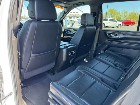 Used 2021 GMC Yukon SLT AWD/4WD image 31