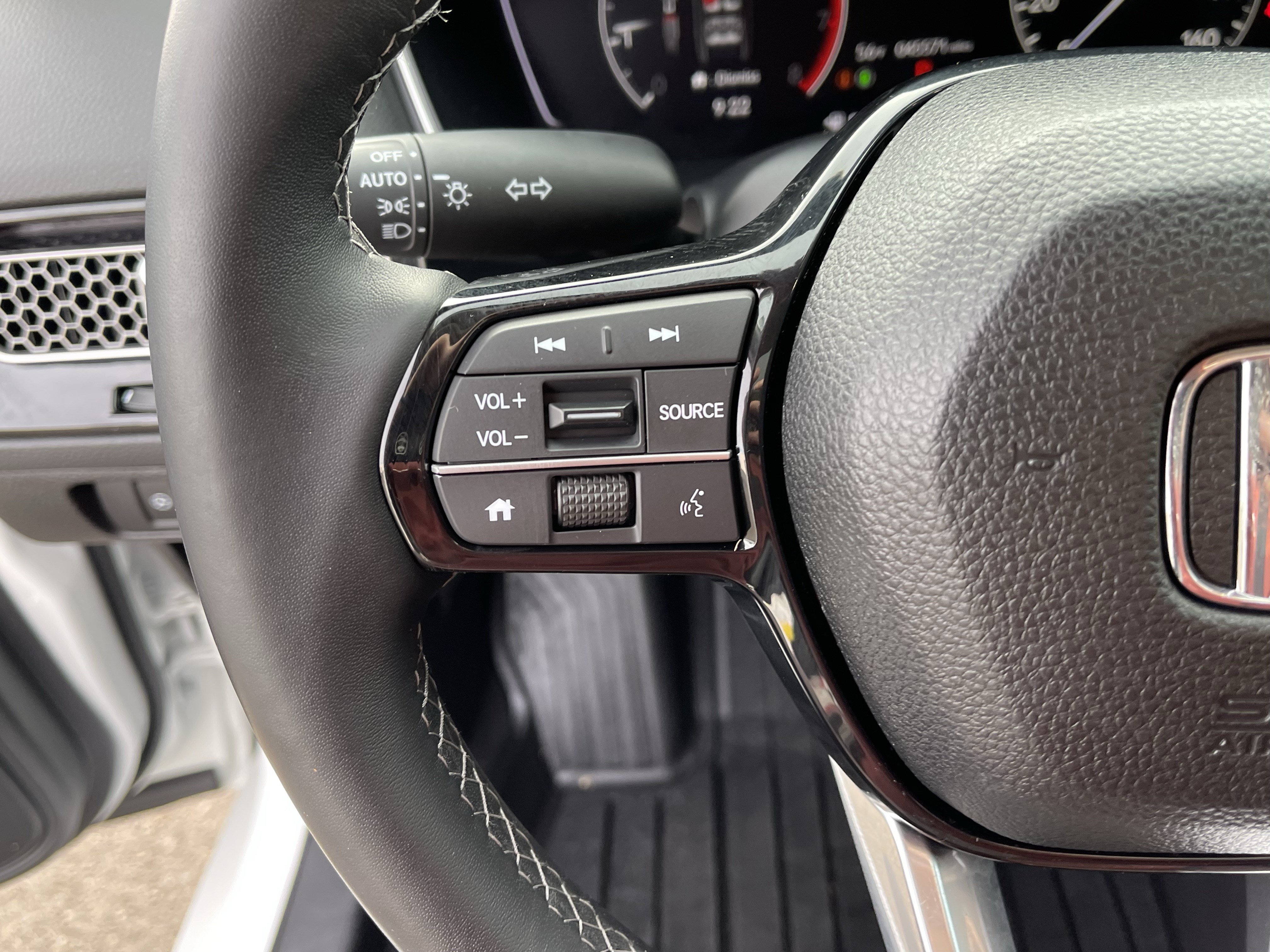 Used 2022 Honda Civic EX-L image 21