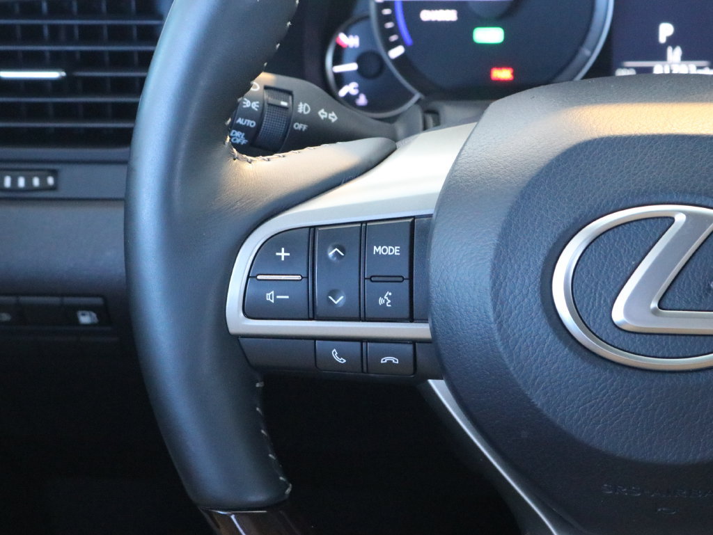 Used 2019 Lexus RX 450h AWD w/ Navigation Package image 12