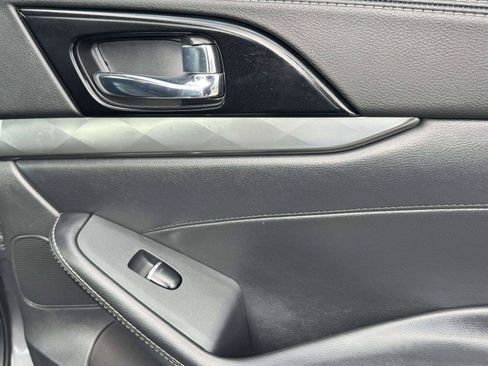 Used 2020 Nissan Maxima 3.5 SL w/ Floor Mat Group FWD image 45
