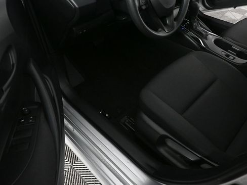 Used 2023 Toyota Corolla LE image 7