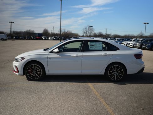 New 2026 Volkswagen Jetta GLI Autobahn image 10