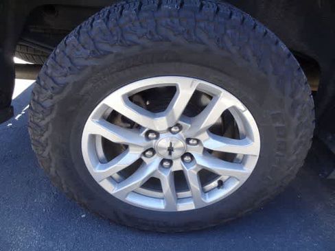 Used 2019 Chevrolet Silverado 1500 RST w/ All-Star Edition AWD/4WD image 13