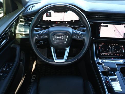 Used 2024 Audi Q8 Prestige w/ Prestige Package AWD/4WD image 11