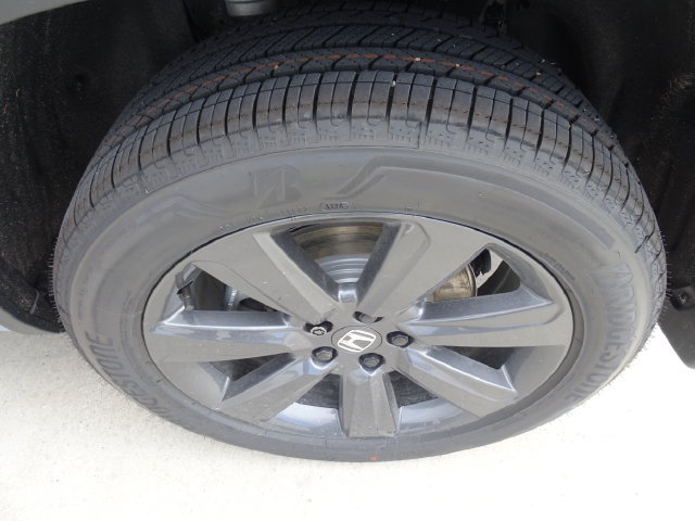 New 2026 Honda Pilot Sport image 11