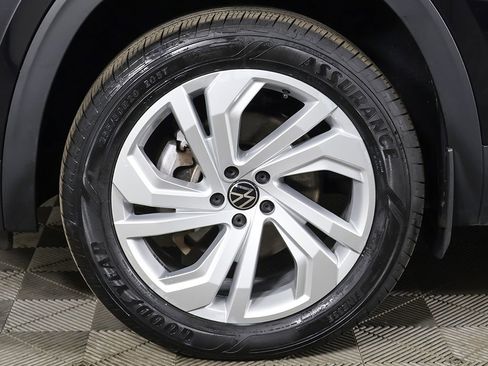 Certified 2023 Volkswagen Atlas SE AWD/4WD image 22