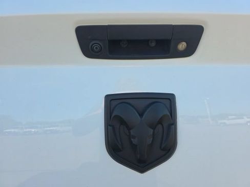 Used 2018 RAM 2500 Big Horn AWD/4WD image 47