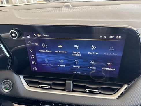 New 2026 Chevrolet Equinox LT w/ Convenience Package II FWD image 22