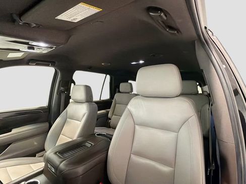 Used 2022 Chevrolet Tahoe LT image 22