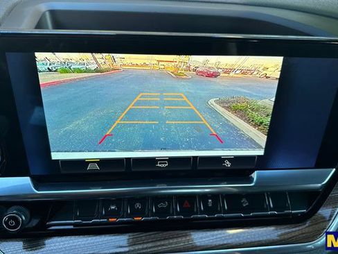 Used 2025 Chevrolet Silverado 1500 LT image 26