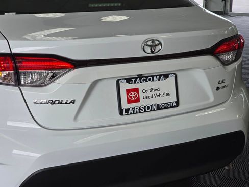 Used 2026 Toyota Corolla LE FWD image 12