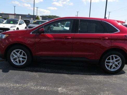 Certified 2022 Ford Edge SEL w/ Convenience Package image 13