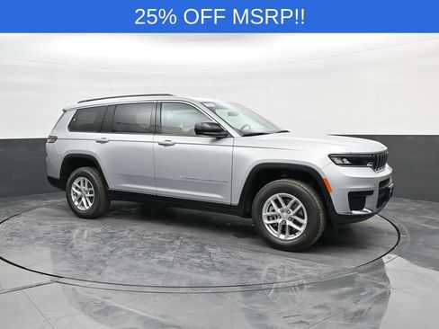 New 2025 Jeep Grand Cherokee L Laredo w/ Luxury Tech Group I AWD/4WD image 1