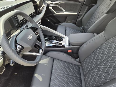 New 2026 Audi SQ5 Premium Plus AWD/4WD image 16