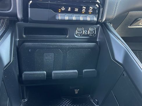Used 2022 RAM 1500 Limited AWD/4WD image 14