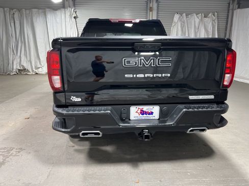 Used 2024 GMC Sierra 1500 Elevation AWD/4WD image 6