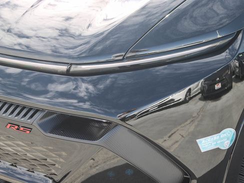 Used 2025 Chevrolet Equinox EV RS image 5