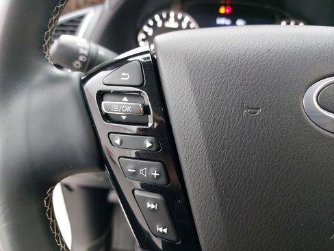 Used 2023 INFINITI QX80 Premium Select w/ Cargo Package image 21