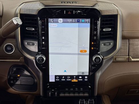 Used 2023 RAM 2500 Limited image 34