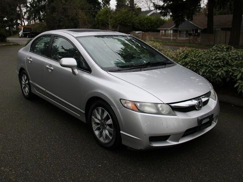 Used 2010 Honda Civic EX image 2
