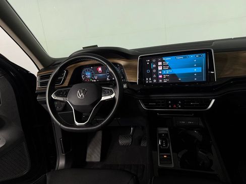 Used 2026 Volkswagen Atlas SE AWD/4WD image 18