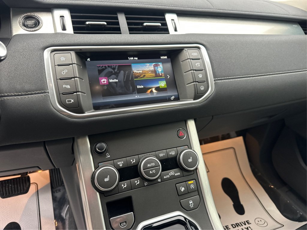 Used 2017 Land Rover Range Rover Evoque SE AWD/4WD image 23