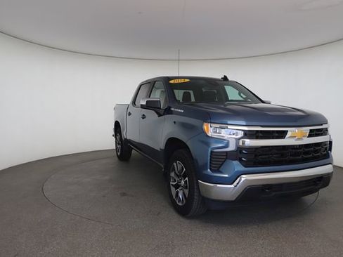 Used 2024 Chevrolet Silverado 1500 LT image 29