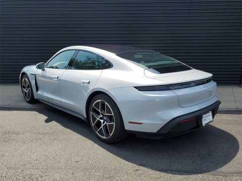 Certified 2025 Porsche Taycan 4S image 3