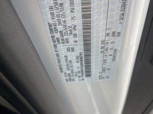 New 2024 Ford Transit 350 w/ Interior Upgrade Package image 18