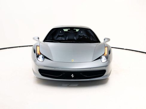 Certified 2014 Ferrari 458 Italia Coupe RWD image 9