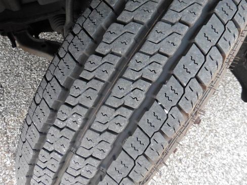 Used 2012 Mercedes-Benz Sprinter 3500 image 21