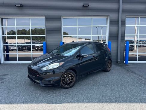 Used 2016 Ford Fiesta ST w/ ST Recaro Package FWD image 1