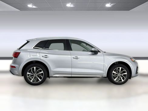 Used 2021 Audi Q5 2.0T Premium Plus w/ Premium Plus Package AWD/4WD image 8