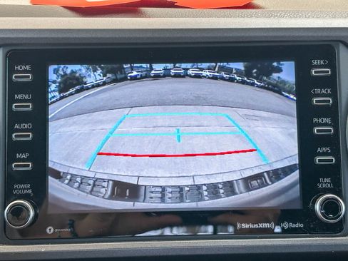 Used 2020 Toyota Tacoma TRD Sport w/ Technology Package RWD image 19