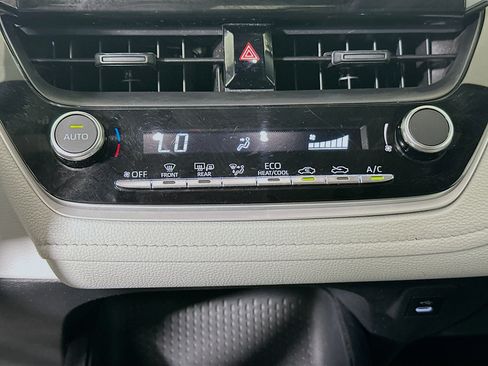 Used 2024 Toyota Corolla SE FWD image 23