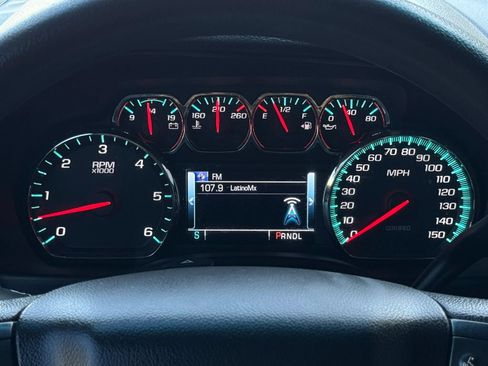 Used 2018 Chevrolet Tahoe 2WD image 32