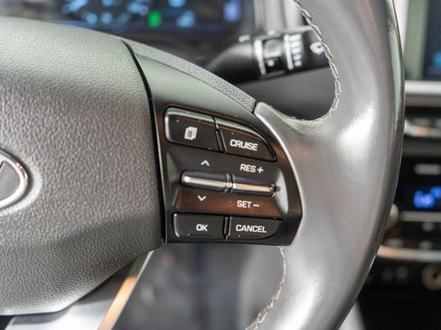 Used 2017 Hyundai Ioniq SEL FWD image 16