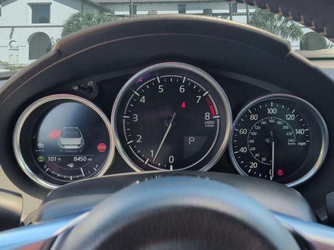 Used 2025 MAZDA MX-5 Miata Grand Touring RWD image 16
