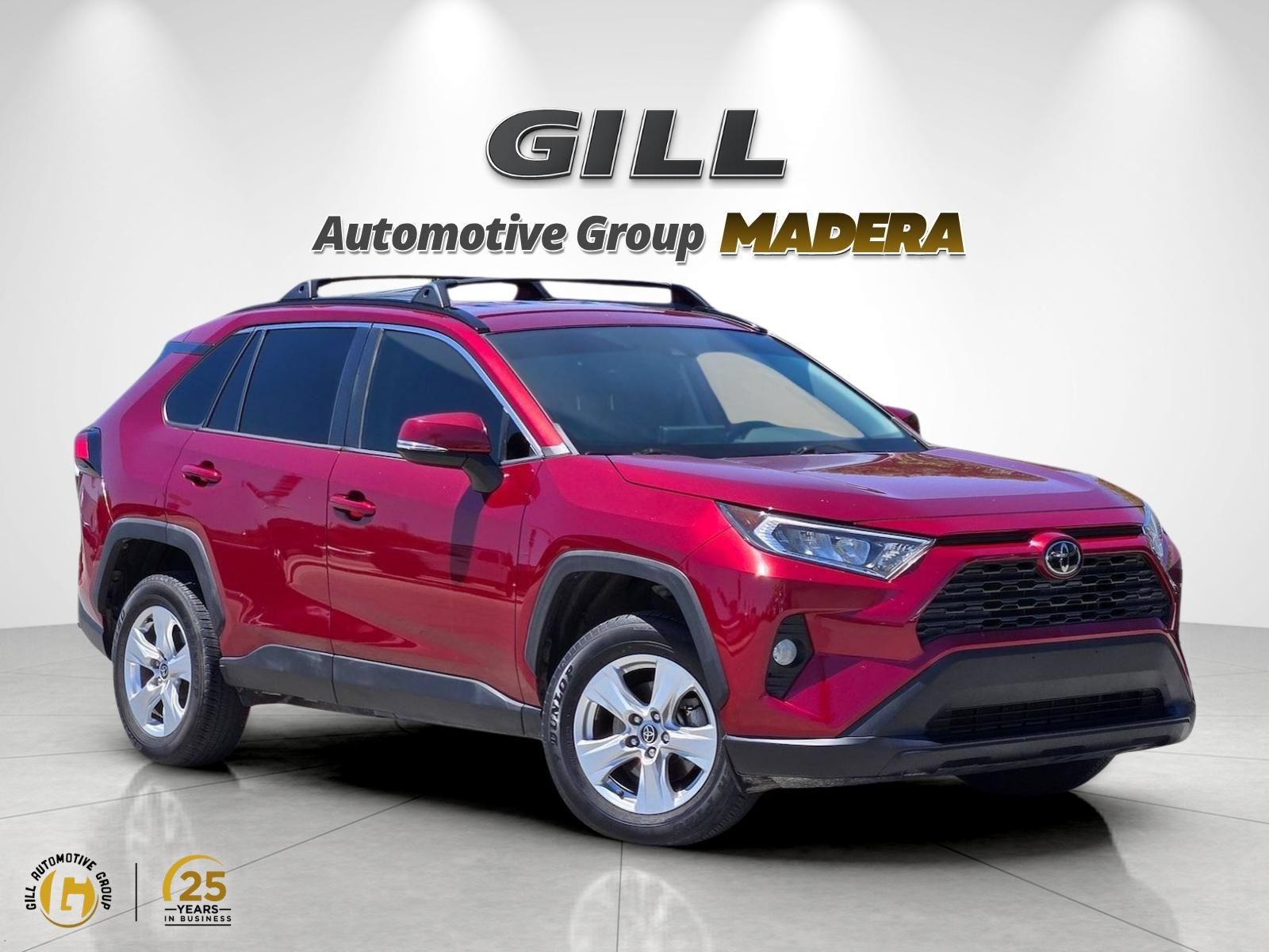 Used 2021 Toyota RAV4 XLE w/ XLE Grade Weather Package AWD/4WD image 1