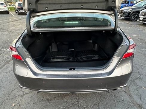 Used 2023 Toyota Camry SE image 15