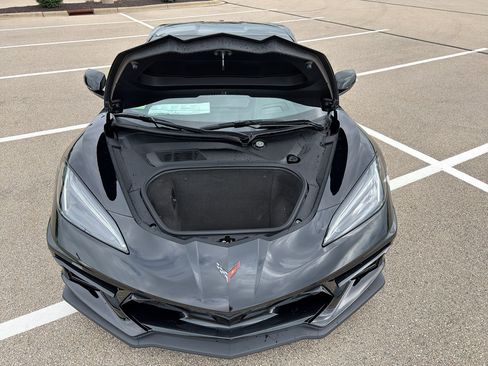 New 2027 Chevrolet Corvette Stingray Coupe w/ Z51 Performance Package RWD image 9