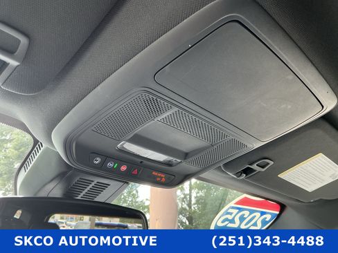 Used 2025 Chevrolet Equinox LT AWD/4WD image 26