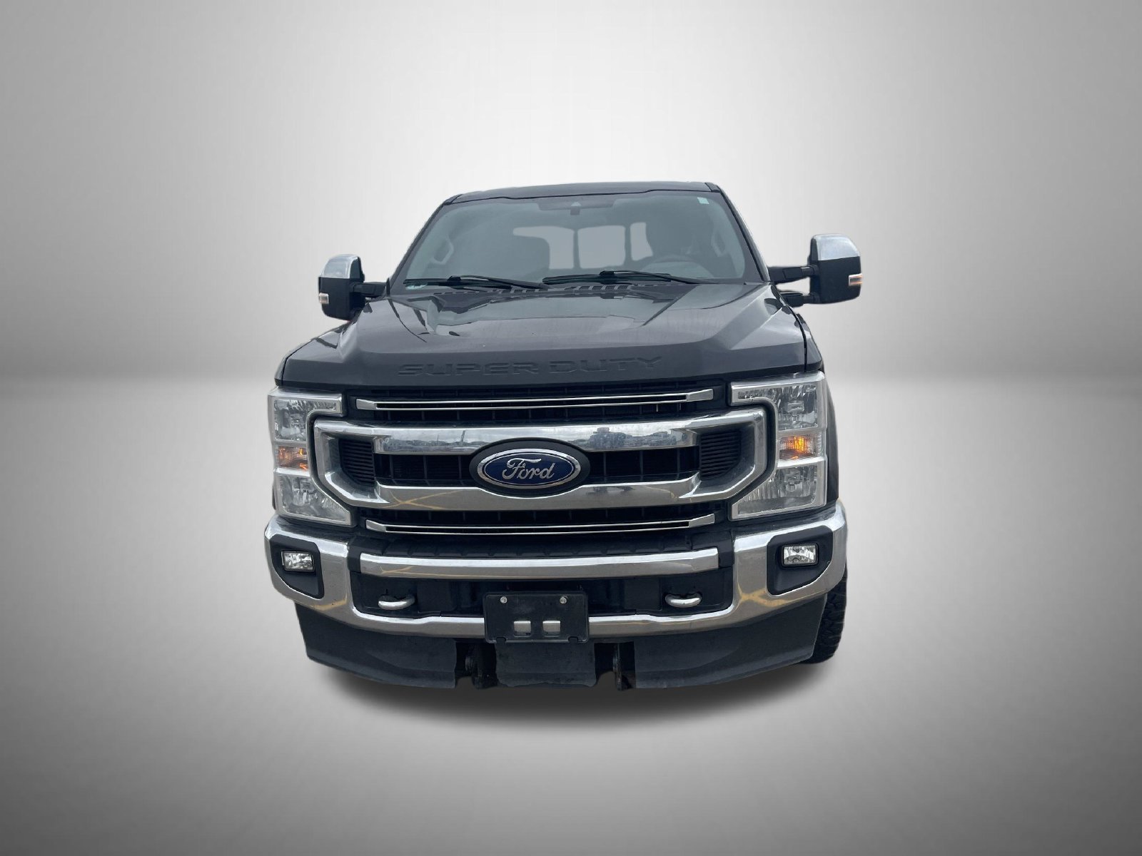 Used 2022 Ford F350 XLT w/ XLT Premium Package AWD/4WD image 2