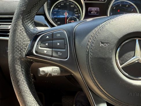 Used 2018 Mercedes-Benz GLS 450 4MATIC image 23